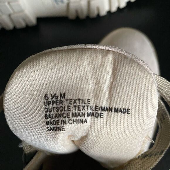 cliffs by White Mountain boots beige 6.5 - Picture 7 of 7